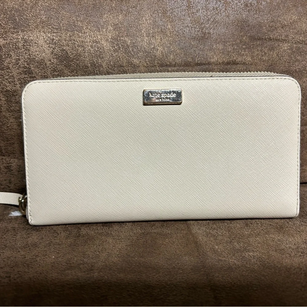 Kate Spade Newbury Lane Leather Wallet